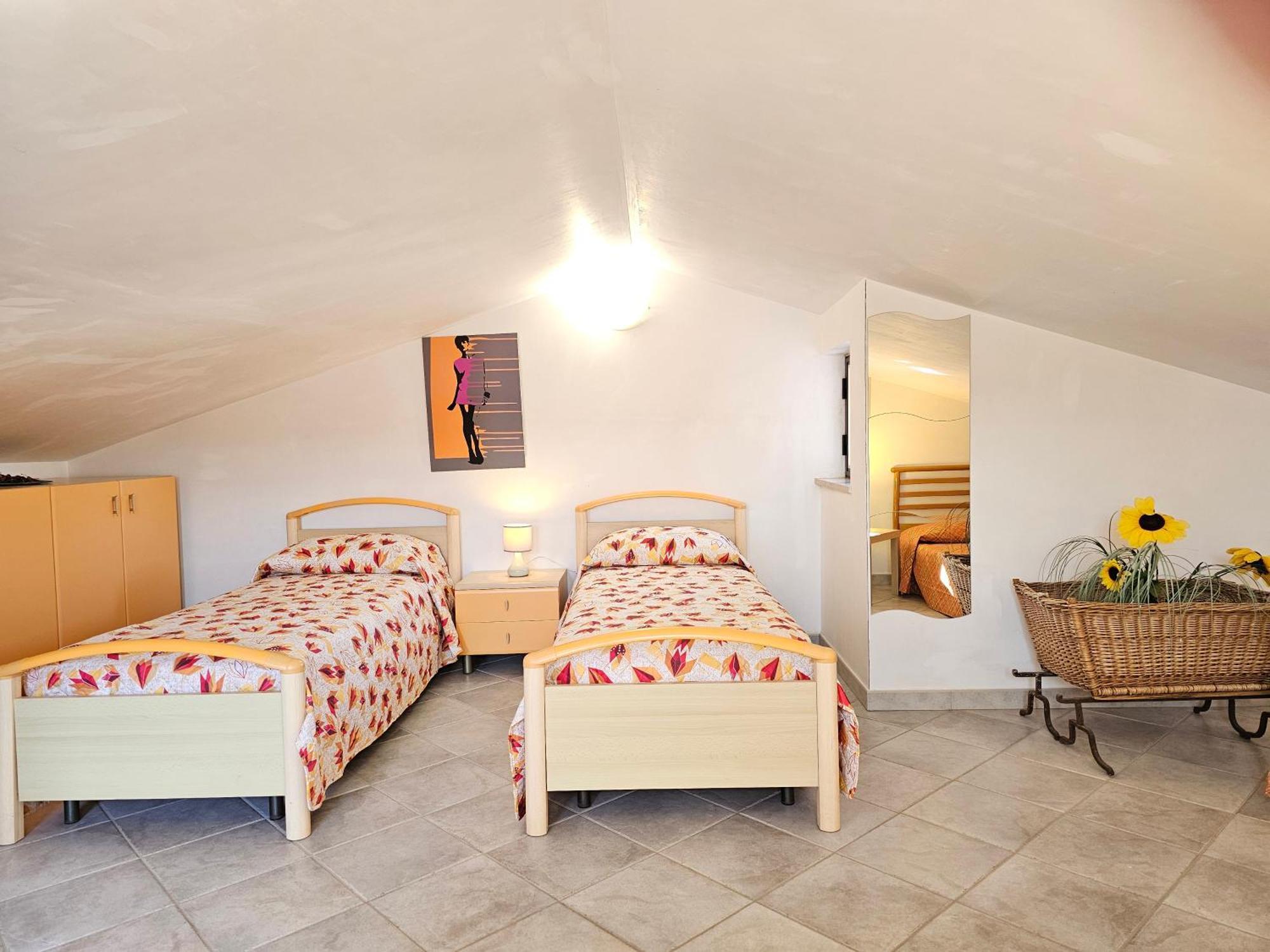 Costa Mediterranea Holiday Homes Кампофеличе-ди-Роччелла Экстерьер фото