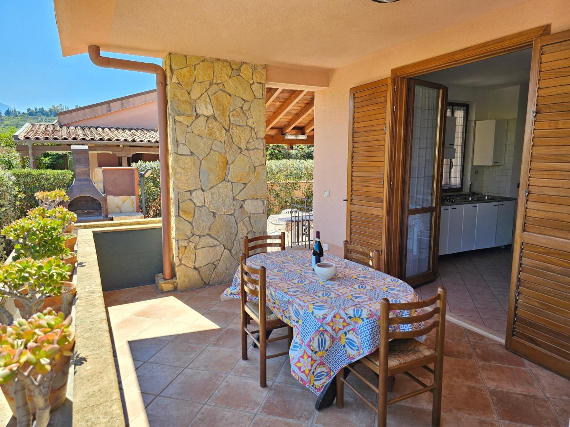Costa Mediterranea Holiday Homes Кампофеличе-ди-Роччелла Номер фото